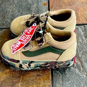 Vans camo print sneakers
